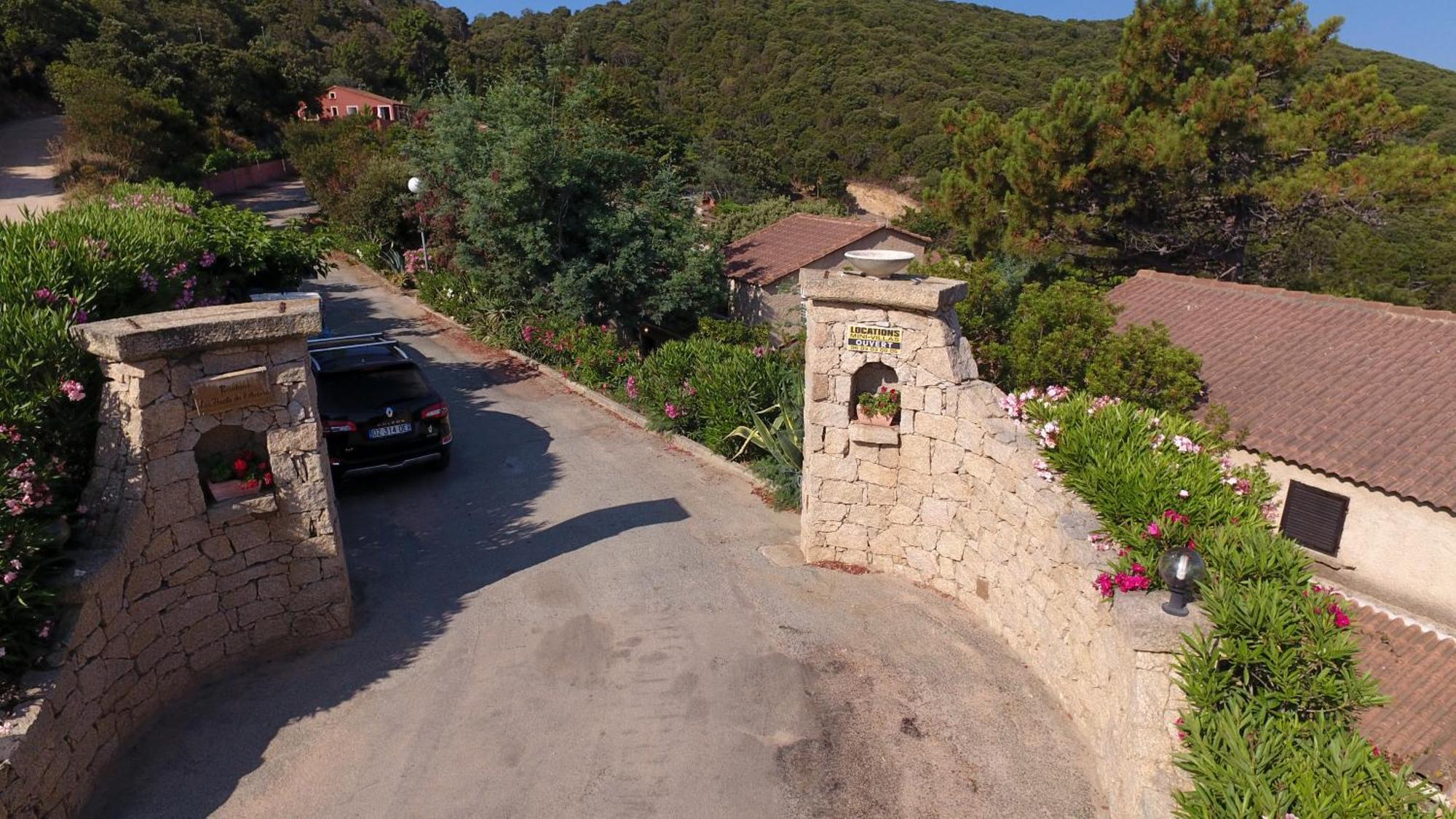 Residence De Tourisme Les Hauts De L'Avena Sartène Extérieur photo